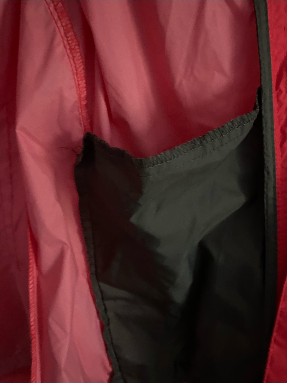 Columbia Switchback III Women's Red Hooded Lightweight Shell Jacket - Picture 5 of 9